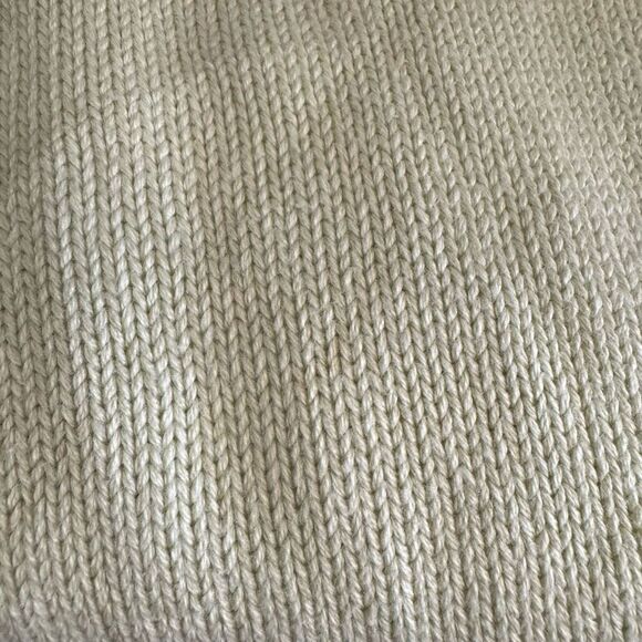 L.L.Bean Women’s 100% Cotton V-Neck Sweater Size Large Green Yellow Color - Picture 11 of 12